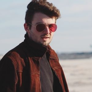 Meet your Posher, Kyle